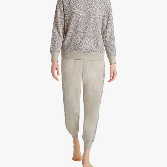 Splendid Ladies Jogger and Crew Neck Set - Picture 2 of 3